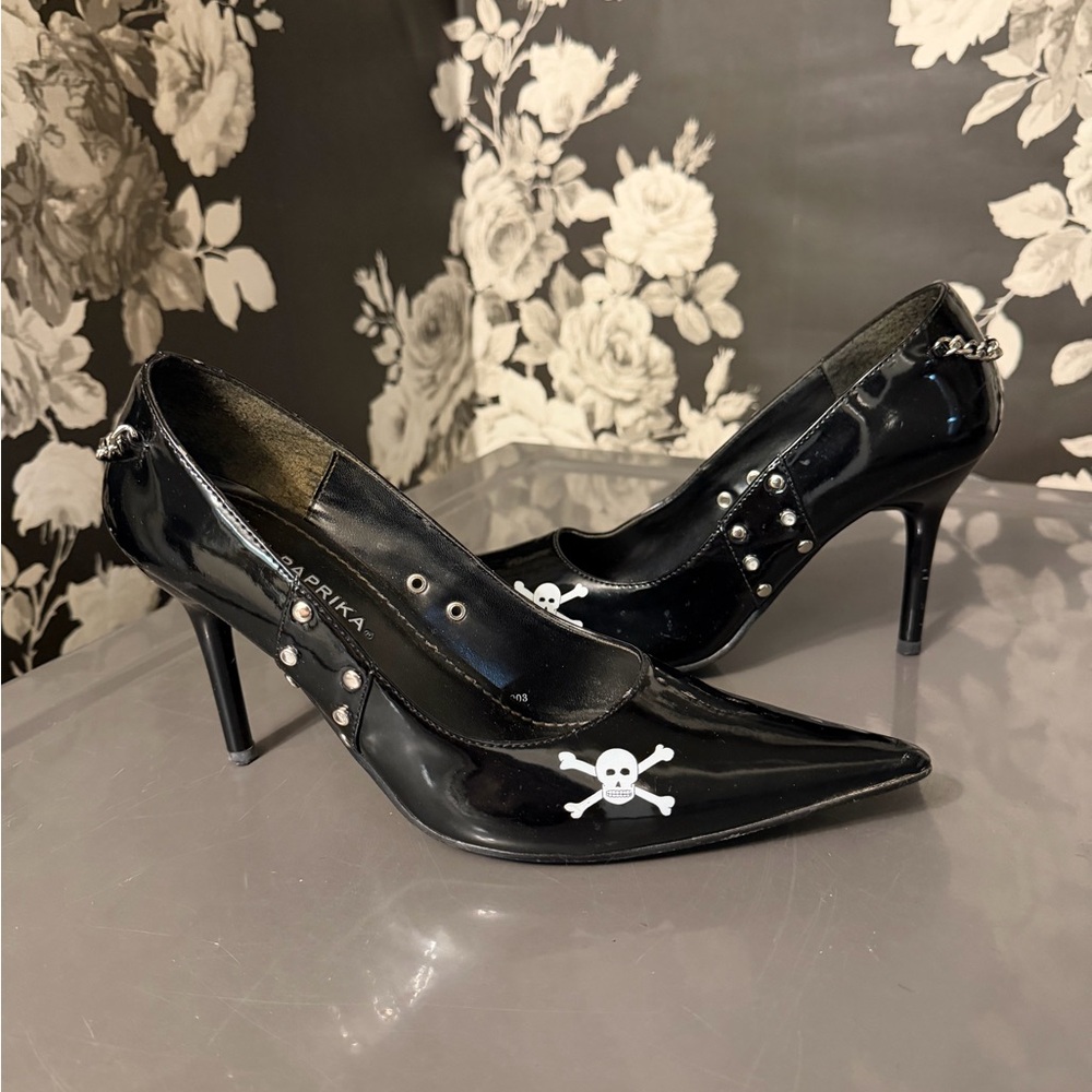 Paprika Black Skull Studded Heels